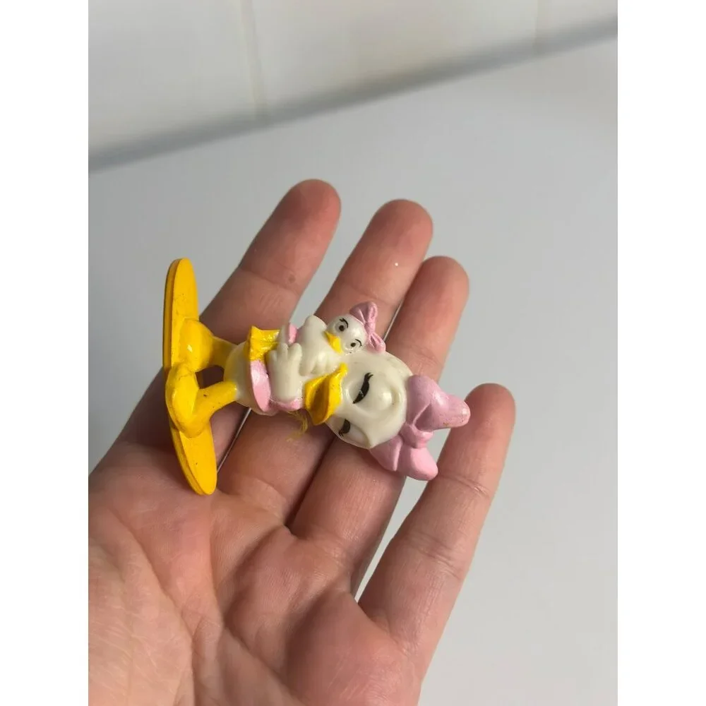 VTG 1991 Daisy Duck & Huey Disney Figurine by Kellogg's – Toy Collectible, Rare - Picture 4 of 6